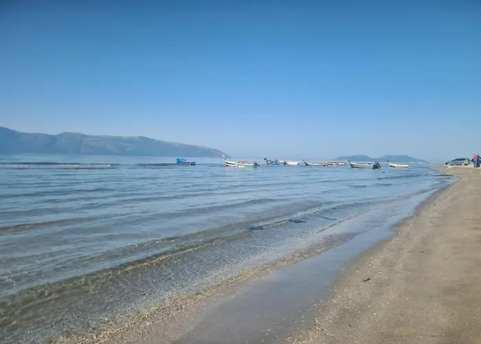 Old Beach Apartment Vlora